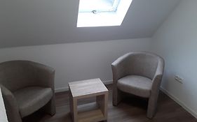 Ferienwohnung 85 , Gersfeld Rhoen , Ortsmitte , Frisch Saniert , Gaestehaus Mierdel